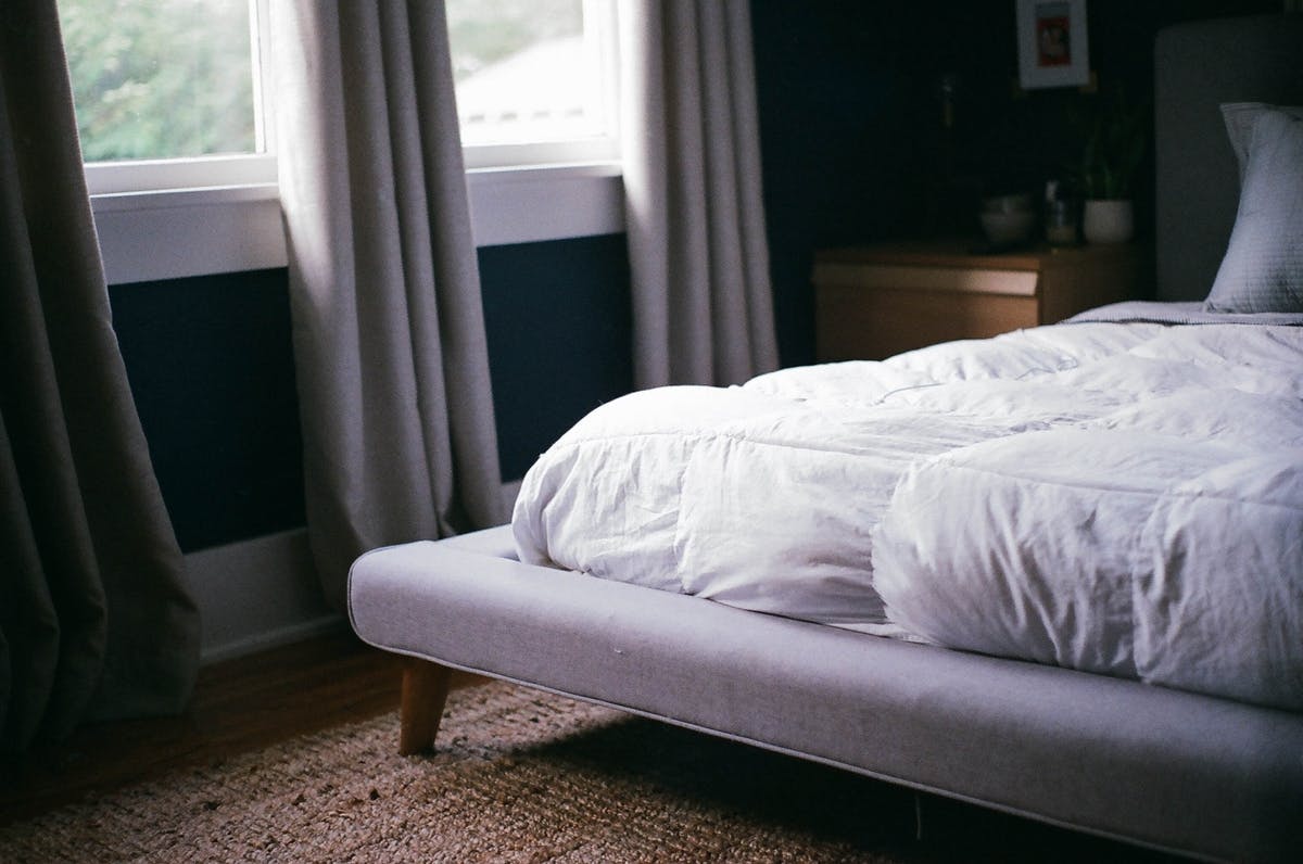 platform bed vs slats mattress