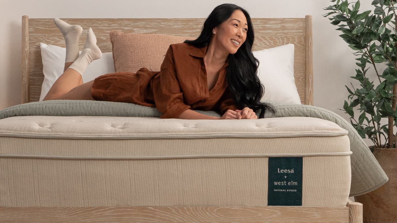 Leesa Natural Hybrid mattress